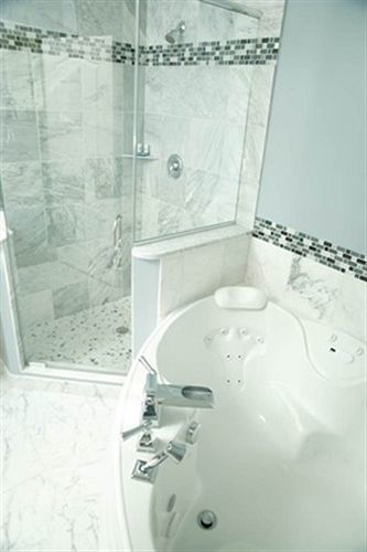 Starlight 2* Burlington